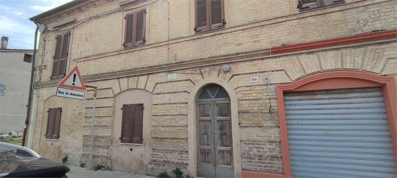 CIELOTERRA BIFAMILIARE FALCONARA CENTRO